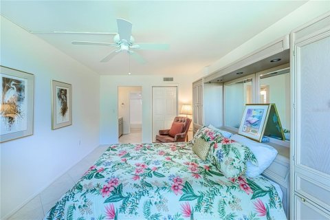 Condo in Venice, Florida, 2 bedrooms  № 1541301 - photo 13