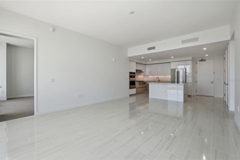 Купить кондоминиум в Сент-Питерсберг, Флорида 7 комнат, 160.91м2, № 2147519 - фото 20