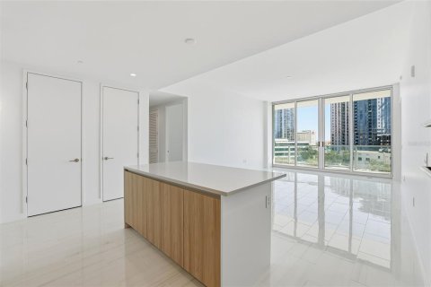 Купить кондоминиум в Сент-Питерсберг, Флорида 7 комнат, 160.91м2, № 2147519 - фото 15