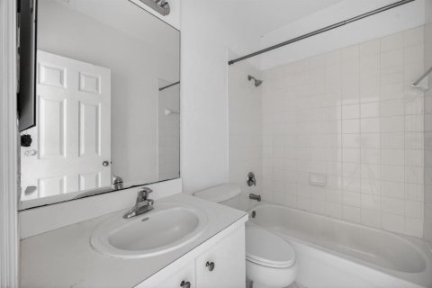 Touwnhouse à louer à Homestead, Floride: 3 chambres, 108.6 m2 № 2078289 - photo 30