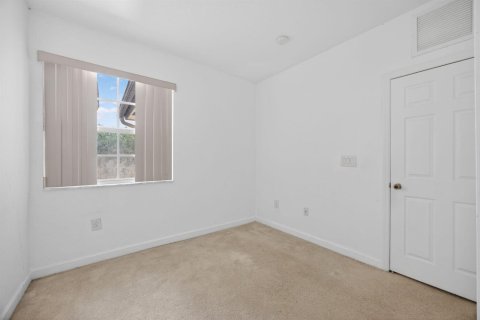 Touwnhouse à louer à Homestead, Floride: 3 chambres, 108.6 m2 № 2078289 - photo 28