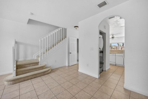Touwnhouse à louer à Homestead, Floride: 3 chambres, 108.6 m2 № 2078289 - photo 8