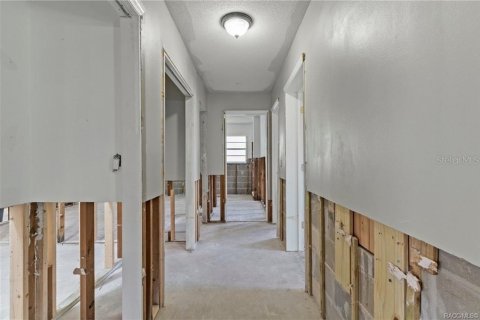 Купить виллу или дом в Кристал-Ривер, Флорида 8 комнат, 177.07м2, № 1717368 - фото 24