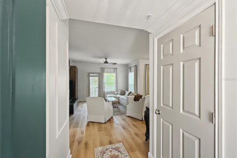Condo in Celebration, Florida, 2 bedrooms  № 2370866 - photo 9