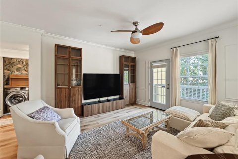 Condo in Celebration, Florida, 2 bedrooms  № 2370866 - photo 11