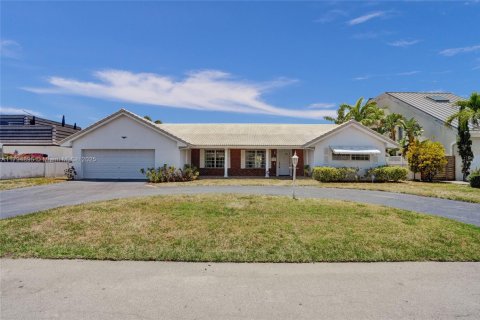 House in Fort Lauderdale, Florida 3 bedrooms, 222.13 sq.m. № 1695714 - photo 5