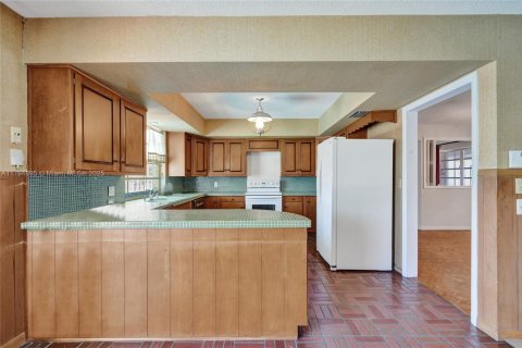 House in Fort Lauderdale, Florida 3 bedrooms, 222.13 sq.m. № 1695714 - photo 7