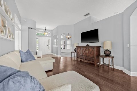 Villa ou maison à vendre à Land O' Lakes, Floride: 4 chambres, 222.78 m2 № 1884389 - photo 8