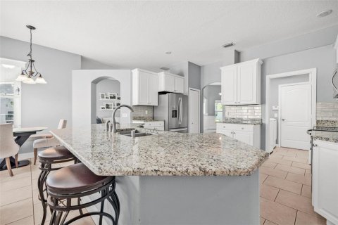 Villa ou maison à vendre à Land O' Lakes, Floride: 4 chambres, 222.78 m2 № 1884389 - photo 16