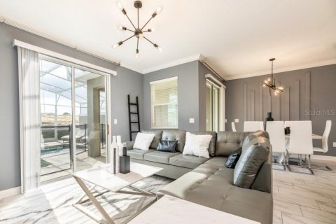 Touwnhouse à vendre à Davenport, Floride: 4 chambres, 177.81 m2 № 2355162 - photo 11