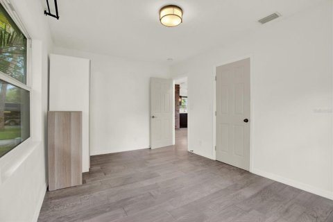 House in Tampa, Florida 2 bedrooms, 84.73 sq.m. № 1837351 - photo 11