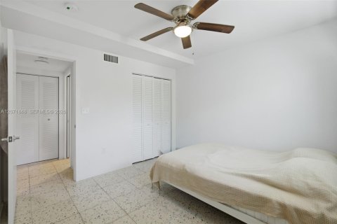Villa ou maison à louer à Miami, Floride: 1 chambre, 46.92 m2 № 2303536 - photo 6