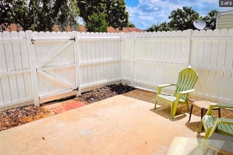 Condo in Altamonte Springs, Florida, 3 bedrooms  № 1847036 - photo 2
