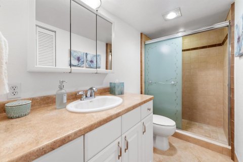 Condo in Coconut Creek, Florida, 2 bedrooms  № 2247035 - photo 17