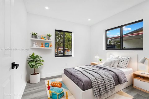 Casa en venta en Miami Gardens, Florida, 3 dormitorios, 102.56 m2 № 1995367 - foto 25