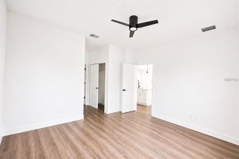 House in Palm Coast, Florida 4 bedrooms, 167.22 sq.m. № 2114057 - photo 28