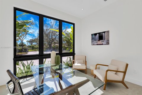 House in Miami, Florida 5 bedrooms № 2026323 - photo 30