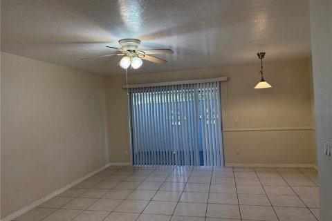 Copropriété à vendre à Casselberry, Floride: 2 chambres, 91.69 m2 № 1673923 - photo 19