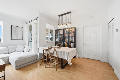 Купить кондоминиум в Авентура, Флорида 3 комнаты, 110.65м2, № 2082923 - фото 3