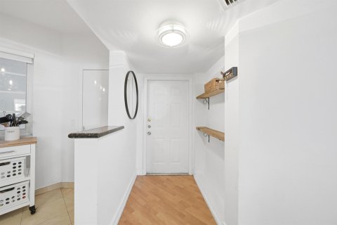 Купить кондоминиум в Авентура, Флорида 3 комнаты, 110.65м2, № 2082923 - фото 27