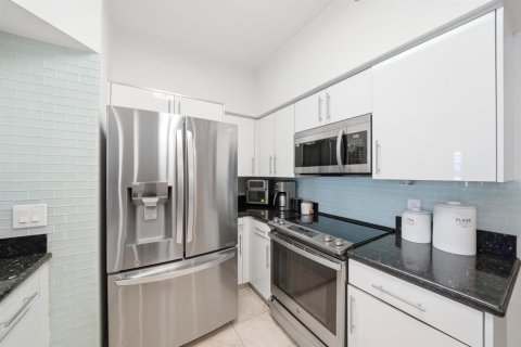 Купить кондоминиум в Авентура, Флорида 3 комнаты, 110.65м2, № 2082923 - фото 7
