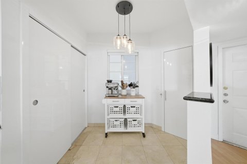 Купить кондоминиум в Авентура, Флорида 3 комнаты, 110.65м2, № 2082923 - фото 9