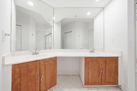Купить кондоминиум в Авентура, Флорида 3 комнаты, 110.65м2, № 2082923 - фото 20
