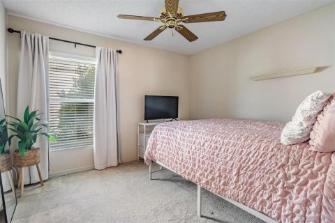 House in Palm Harbor, Florida 4 bedrooms, 214.98 sq.m. № 1751214 - photo 26