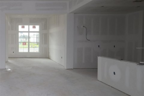 Casa en venta en Apopka, Florida, 4 dormitorios, 280.75 m2 № 2202562 - foto 3