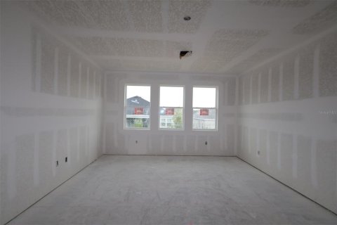 Casa en venta en Apopka, Florida, 4 dormitorios, 280.75 m2 № 2202562 - foto 5