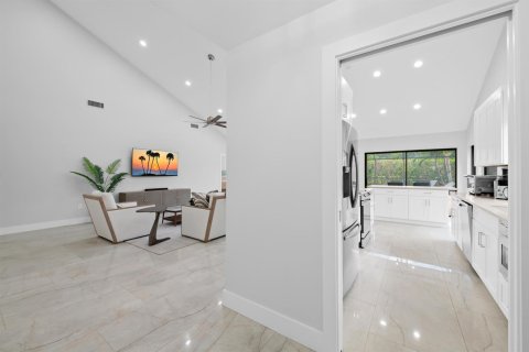 Villa ou maison à vendre à West Palm Beach, Floride: 3 chambres, 180.69 m2 № 2365842 - photo 25