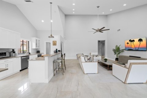 Villa ou maison à vendre à West Palm Beach, Floride: 3 chambres, 180.69 m2 № 2365842 - photo 21