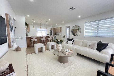 House in Fort Lauderdale, Florida 4 bedrooms, 142.51 sq.m. № 1840857 - photo 5