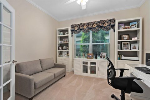 Villa ou maison à vendre à Clermont, Floride: 3 chambres, 216.74 m2 № 2316632 - photo 5