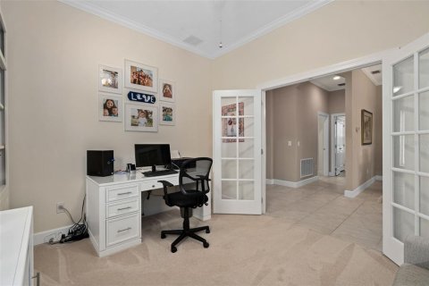 Villa ou maison à vendre à Clermont, Floride: 3 chambres, 216.74 m2 № 2316632 - photo 6