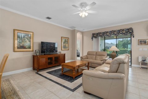 Villa ou maison à vendre à Clermont, Floride: 3 chambres, 216.74 m2 № 2316632 - photo 10