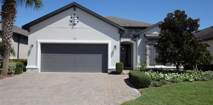 Villa ou maison à Clermont, Floride 3 chambres, 216.74 m2 № 2316632