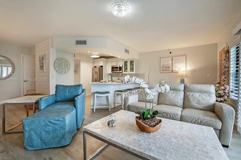 Copropriété à vendre à Jupiter, Floride: 1 chambre, 65.4 m2 № 2000162 - photo 6