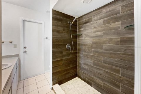 Casa en venta en Deltona, Florida, 3 dormitorios, 183.3 m2 № 1780990 - foto 7
