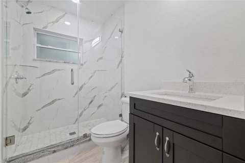 Villa ou maison à vendre à Tampa, Floride: 3 chambres, 116.22 m2 № 2349582 - photo 6