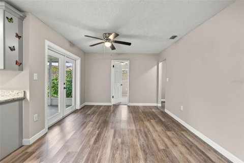 Villa ou maison à vendre à Longwood, Floride: 4 chambres, 130.53 m2 № 2425682 - photo 9