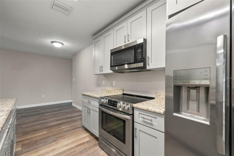 Villa ou maison à vendre à Longwood, Floride: 4 chambres, 130.53 m2 № 2425682 - photo 6