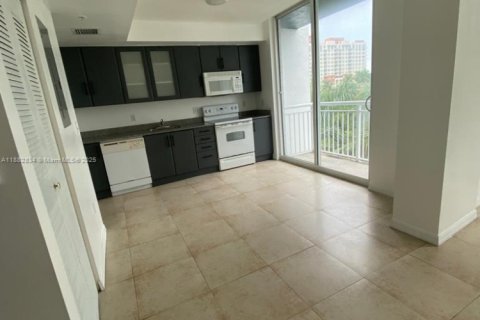 Copropriété à louer à Miami, Floride: 54.07 m2 № 1931609 - photo 2