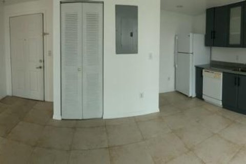 Copropriété à louer à Miami, Floride: 54.07 m2 № 1931609 - photo 13