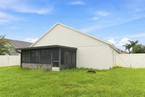 Villa ou maison à vendre à Groveland, Floride: 3 chambres, 162.76 m2 № 2391269 - photo 20