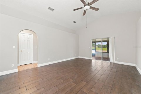 Villa ou maison à vendre à Groveland, Floride: 3 chambres, 162.76 m2 № 2391269 - photo 8