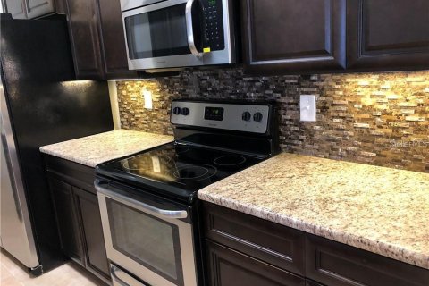Copropriété à louer à Orlando, Floride: 2 chambres, 107.67 m2 № 2416433 - photo 9