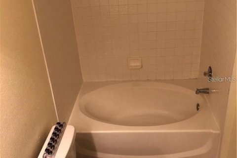 Copropriété à louer à Orlando, Floride: 2 chambres, 107.67 m2 № 2416433 - photo 14