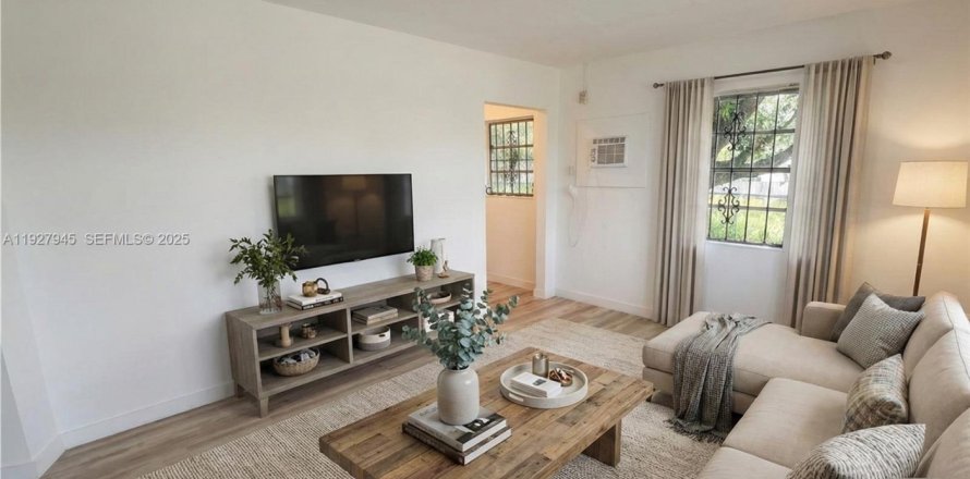 Дом в Майами, Флорида 2 спальни, 141.77м2 № 1988162