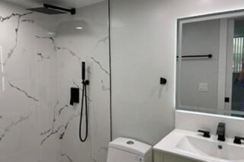 Copropriété à louer à Pembroke Pines, Floride: 2 chambres, 108.7 m2 № 2261653 - photo 8